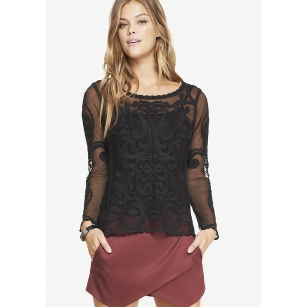 Cute Express Top!